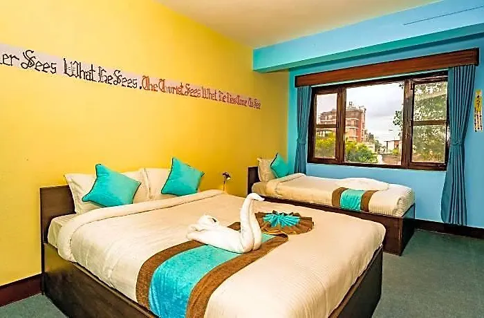 Hostel Rest Up *